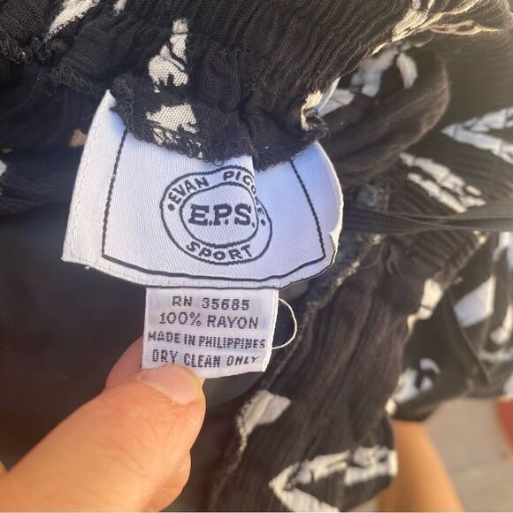 Evan Picone Vintage 1980s black and white graphic midi skirt - Picture 4 of 9